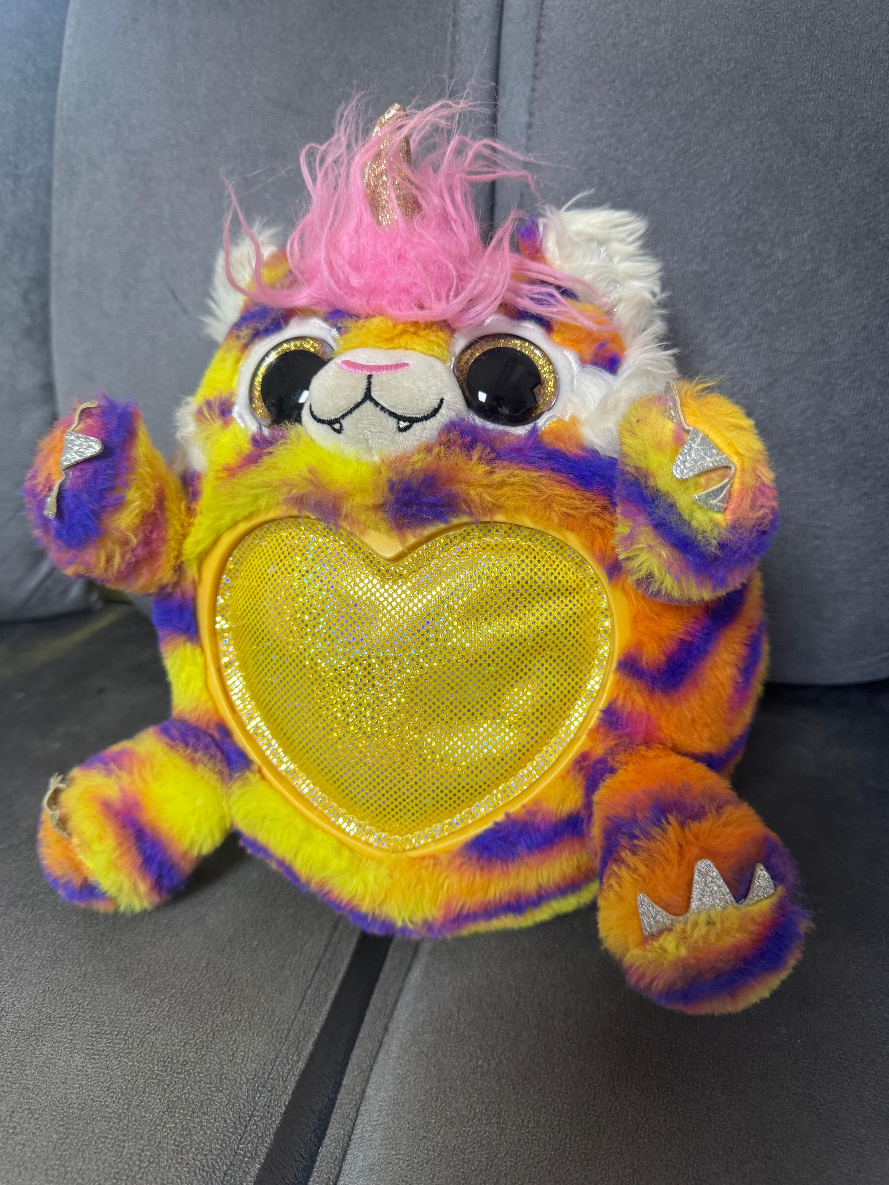 Peluche Multicolore avec Cœur Scintillant